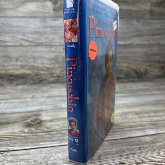 The Adventures of Pinocchio VHS tape hologram‎ cover, Martin Landau - Picture 4 of 5